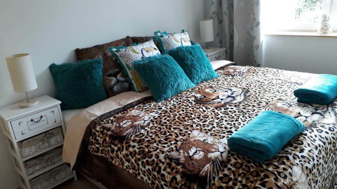 African Holiday Home In Table View Kaapstad Buitenkant foto